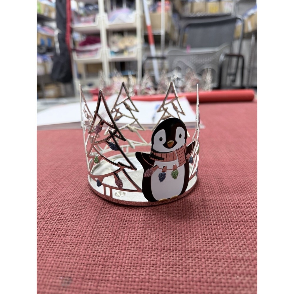 Bath & Body Works 3-Wick Candle Holder Christmas‎ Trees Penguin Holiday 3.5"h